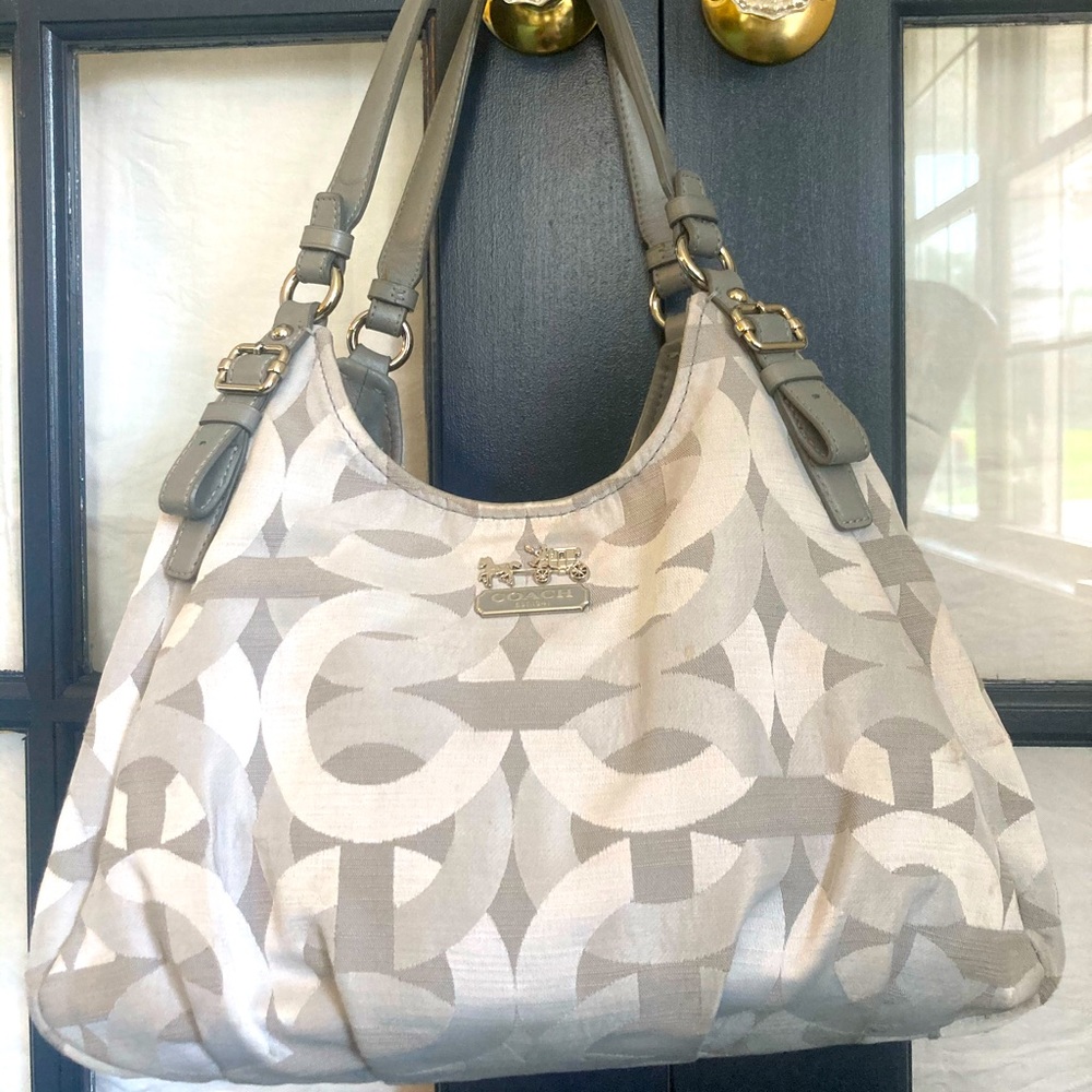 Grey Coach Handbag: leather straps & blue liner